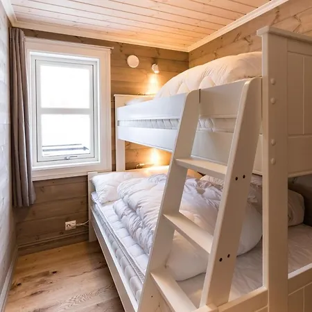 Fjellgrend 3 Bedrooms - 98b * Stranda (More og Romsdal)