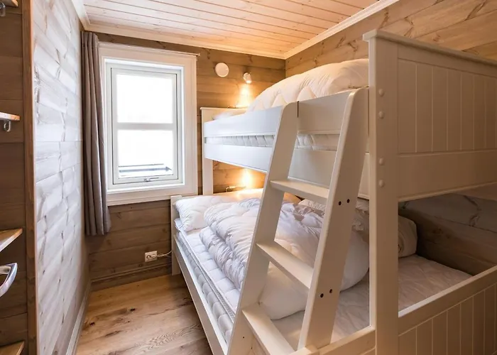 Fjellgrend 3 Bedrooms - 98b * Stranda (More og Romsdal)